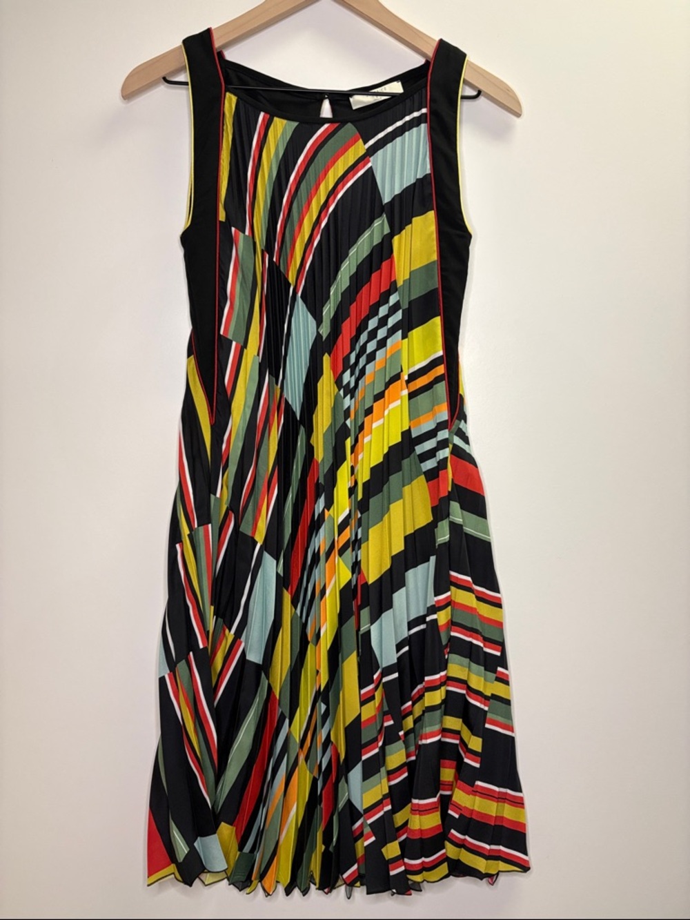 Beatrice B Italia Pleated Crinkle Colorful Rainbow Stripe Sleeveless Dress 2 XS